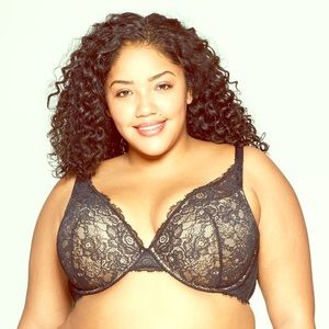 Women’s plus size sublime lace plunge 44G Auden